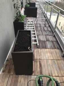 Traitement ignifuge d'une terrasse en bois d'un hôtel à Paris